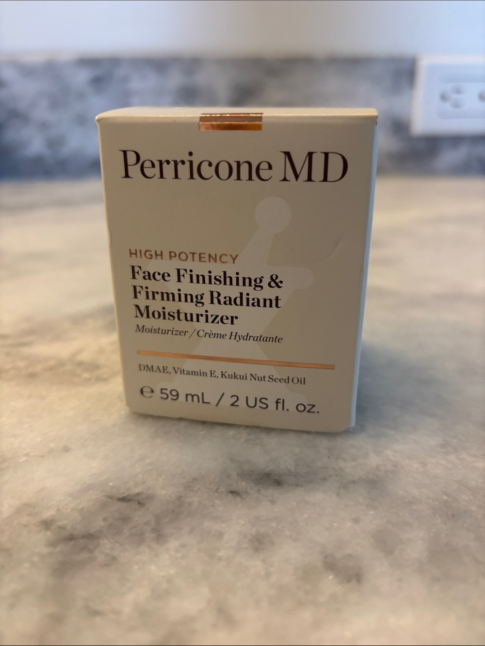 Perricone MD Radiant Face Finishing Moisturizer - Cream White